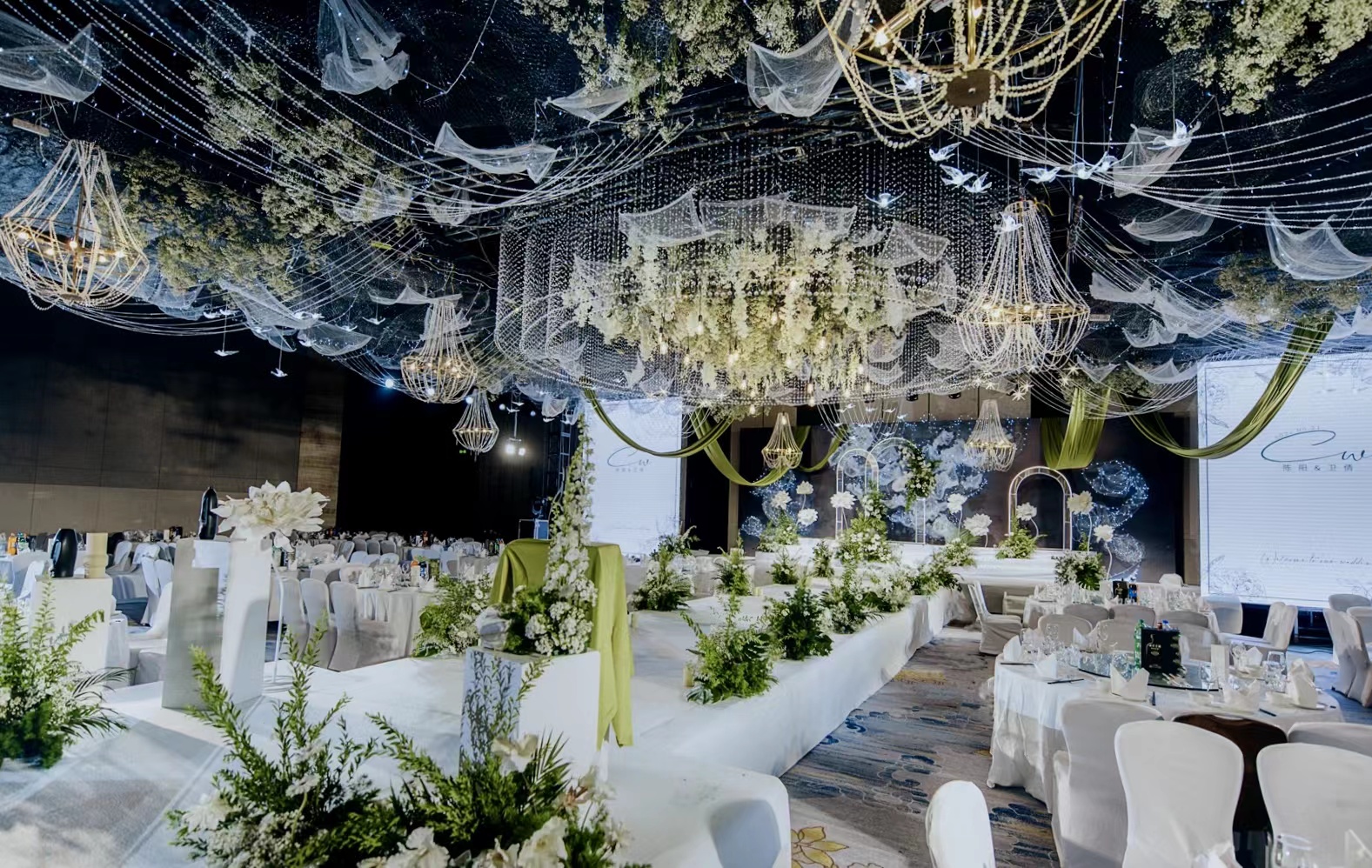 30000元 49999元梦幻婚礼价格_现场布置图片_效果图-找我婚礼