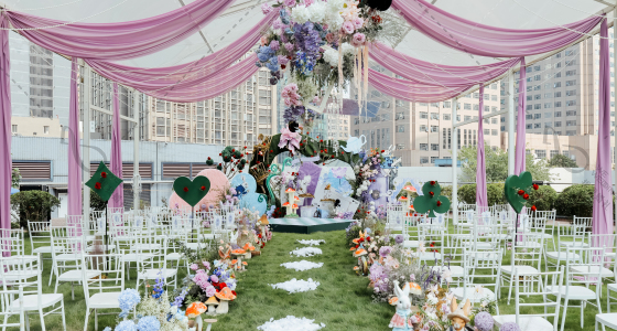 闯进夏天的爱丽丝花园 | 梦幻趣味风婚礼-婚礼策划图片