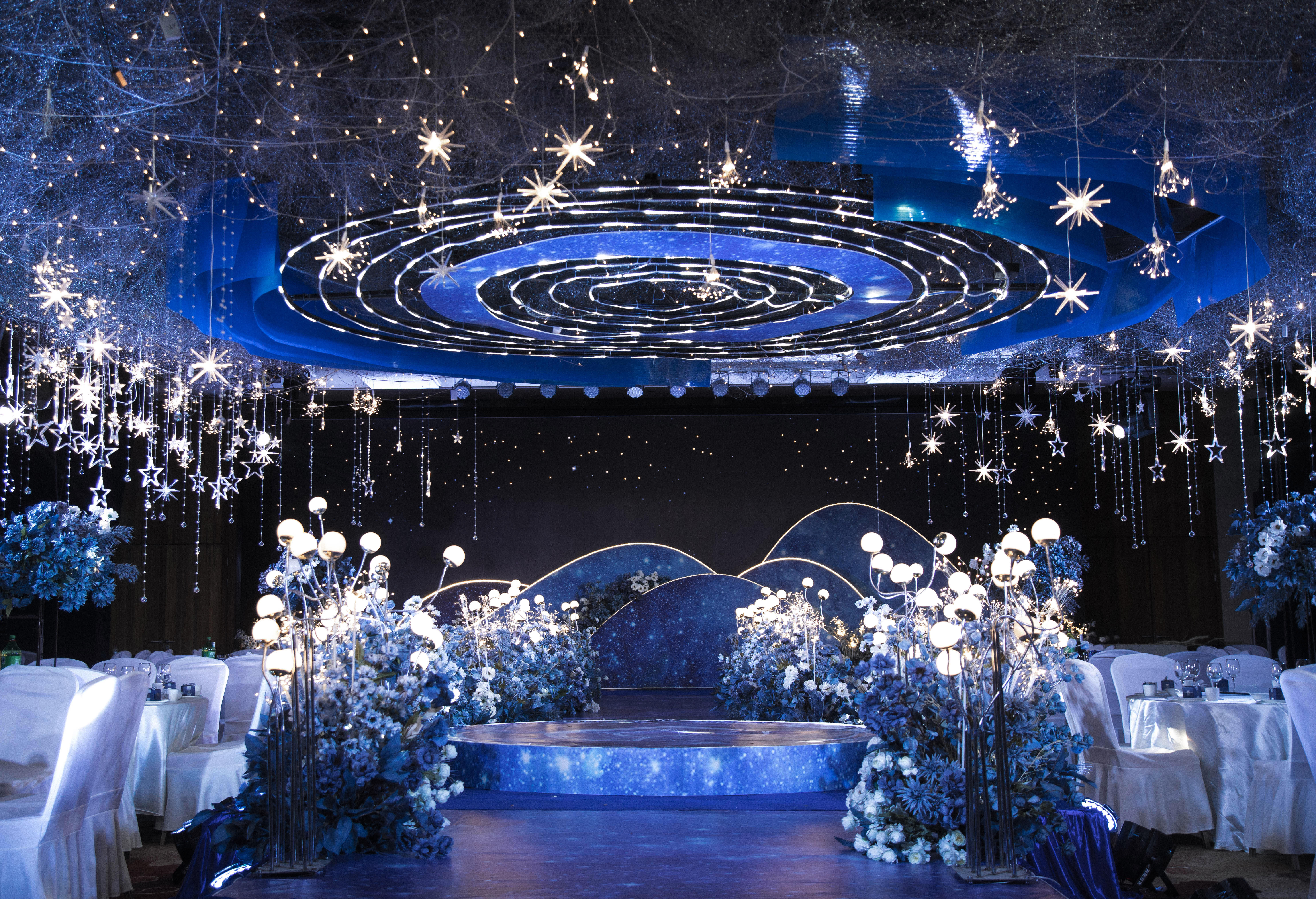 30000元 49999元梦幻婚礼价格_现场布置图片_效果图-找我婚礼