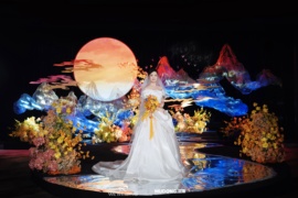 爱在黄昏日落时婚礼图片
