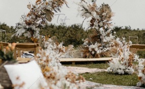 龙里县-甜甜的园游会婚礼图片