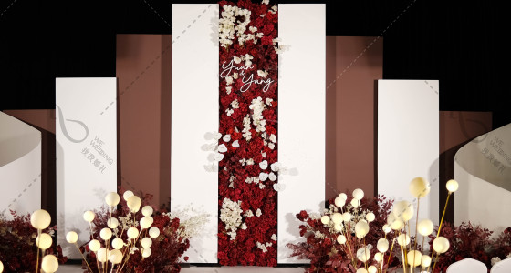 【简洁】红白撞色-婚礼策划图片