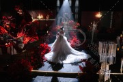 红黑高级感暗调风-婚礼摄影图片